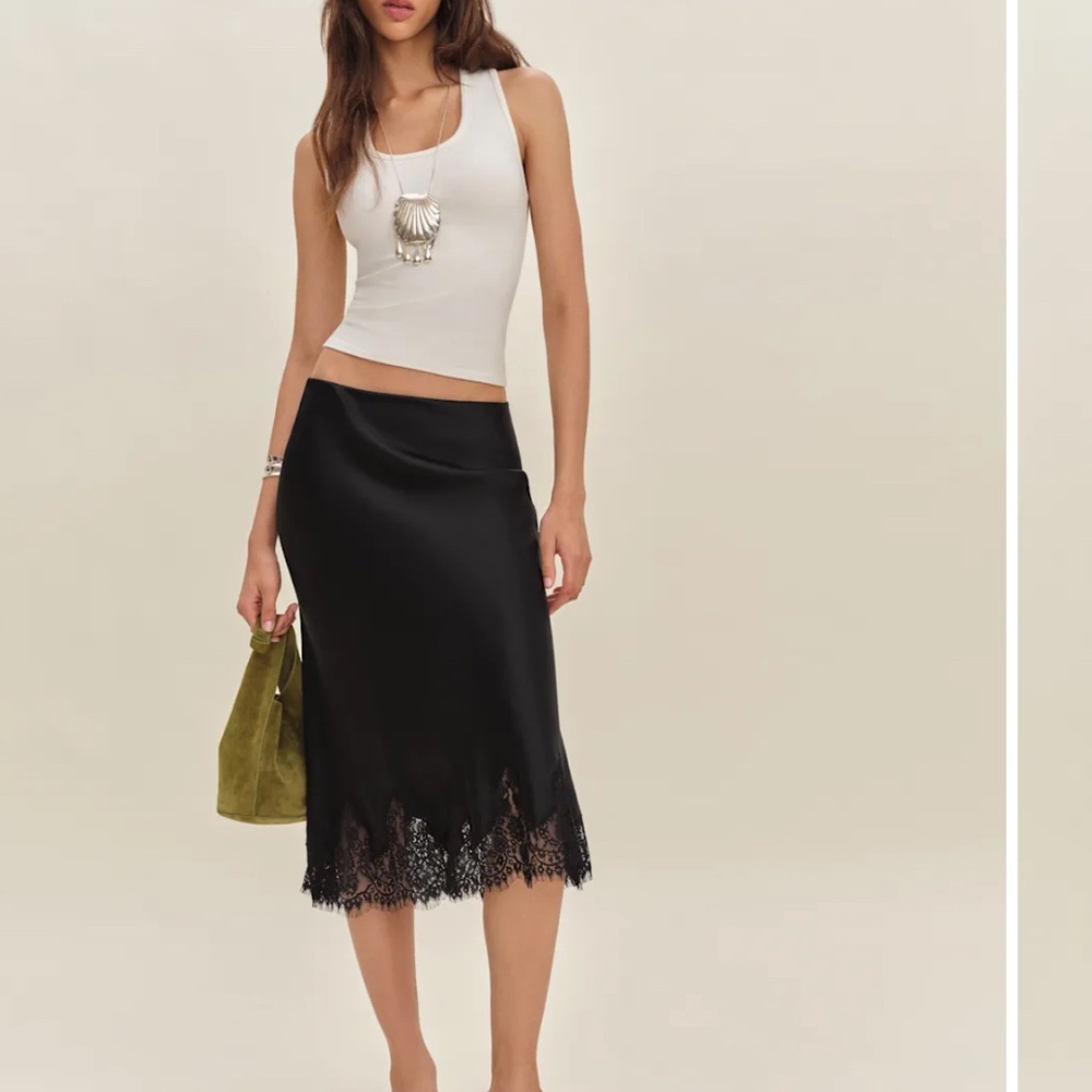 Reformation Carolina Silk Skirt Black - Size L - Picture 2 of 2